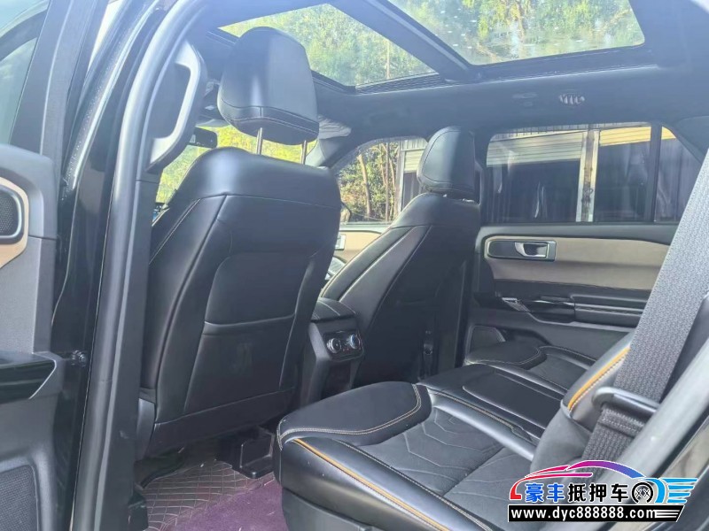 24年福特探险者轿车抵押车出售