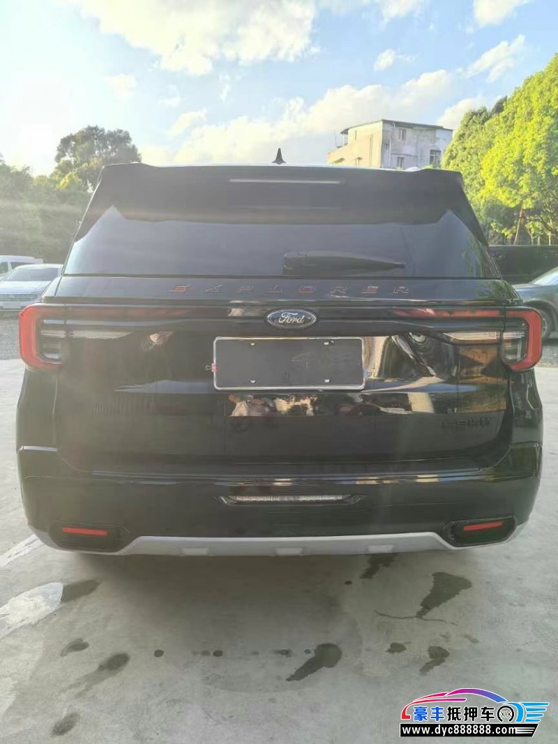 24年福特探险者轿车抵押车出售