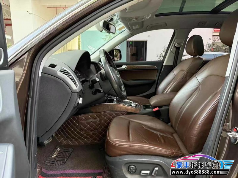 15年奥迪Q5轿车抵押车出售