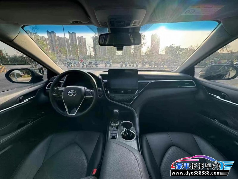 21年丰田凯美瑞轿车抵押车出售