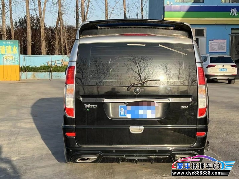 17年奔驰威霆MPV抵押车出售