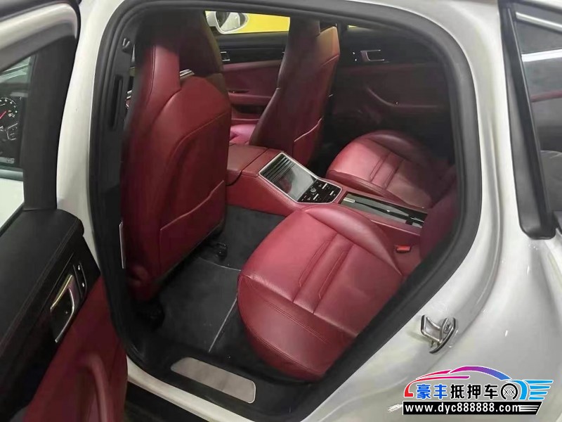 19年保时捷帕纳梅拉轿车抵押车出售