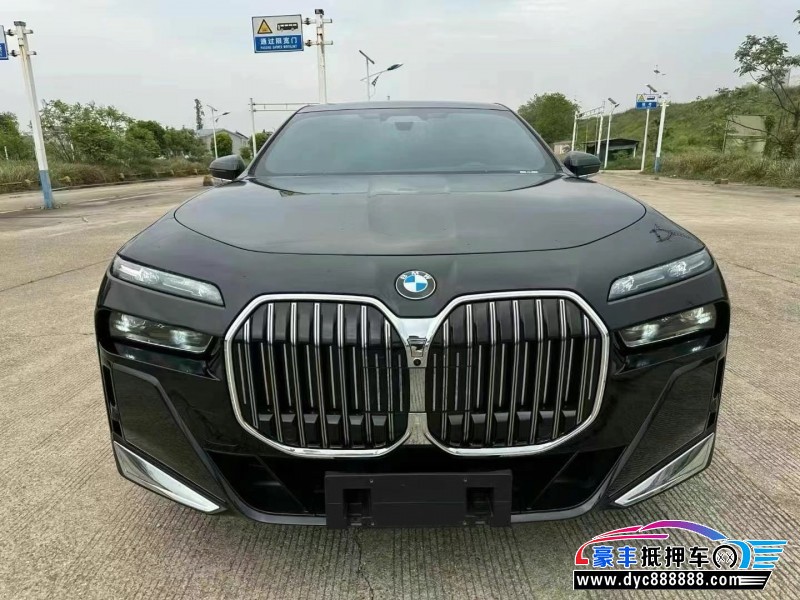 23年宝马7系轿车抵押车出售