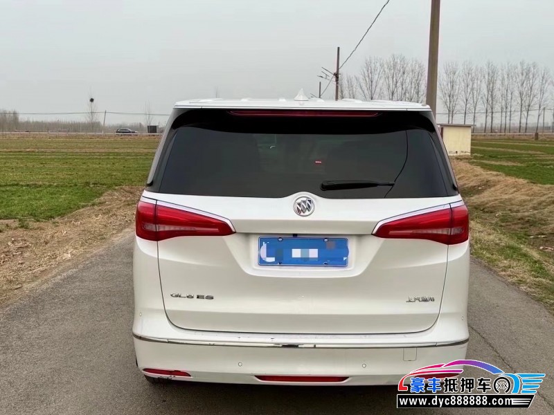 17年别克GL8MPV抵押车出售