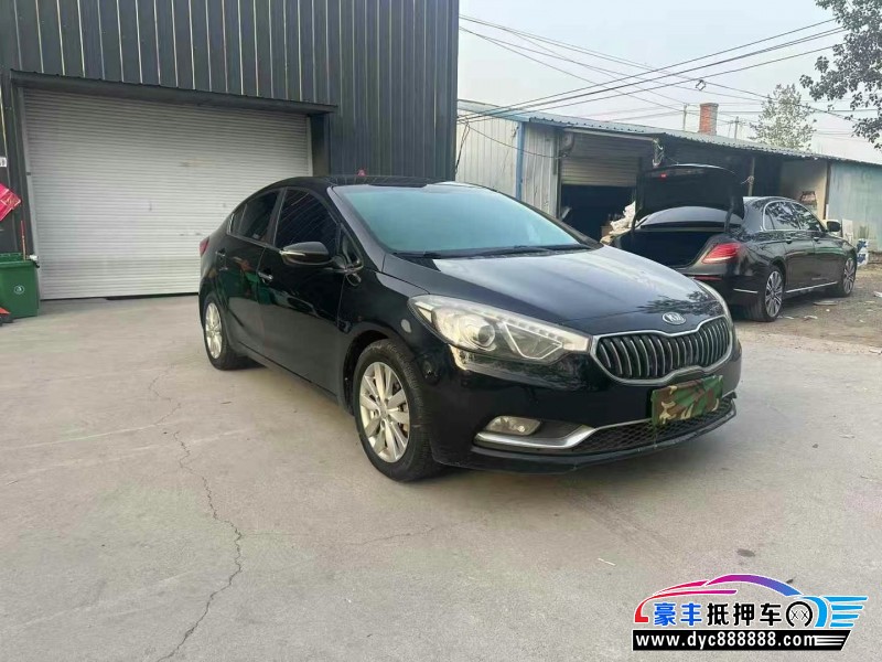 13年起亚K3轿车抵押车出售