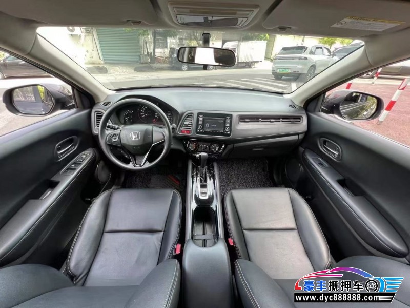 16年本田缤智轿车抵押车出售