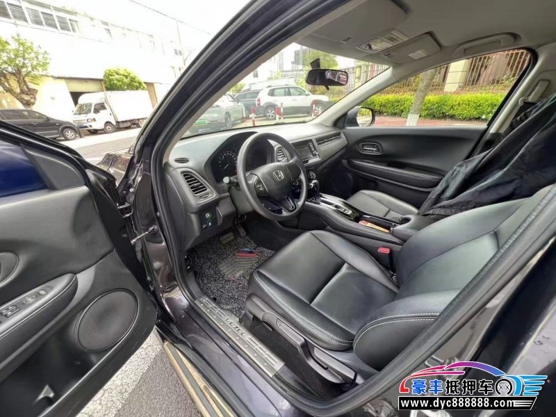 16年本田缤智轿车抵押车出售