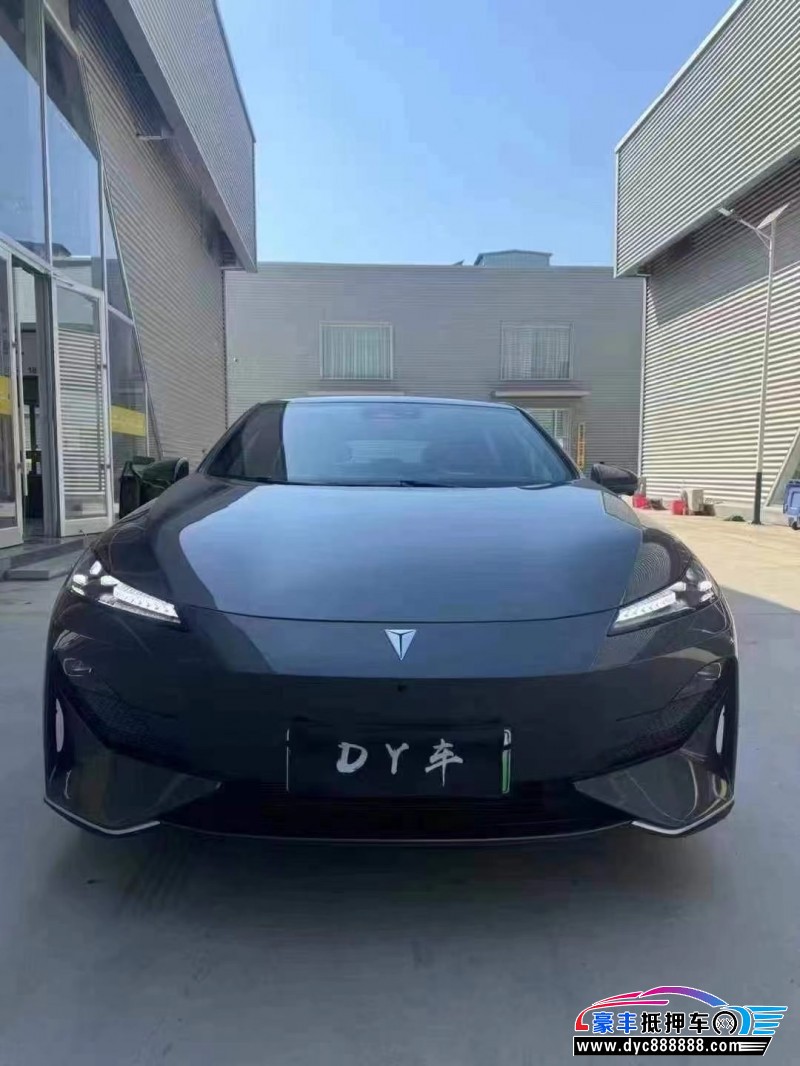 24年长安深蓝SL03轿车抵押车出售