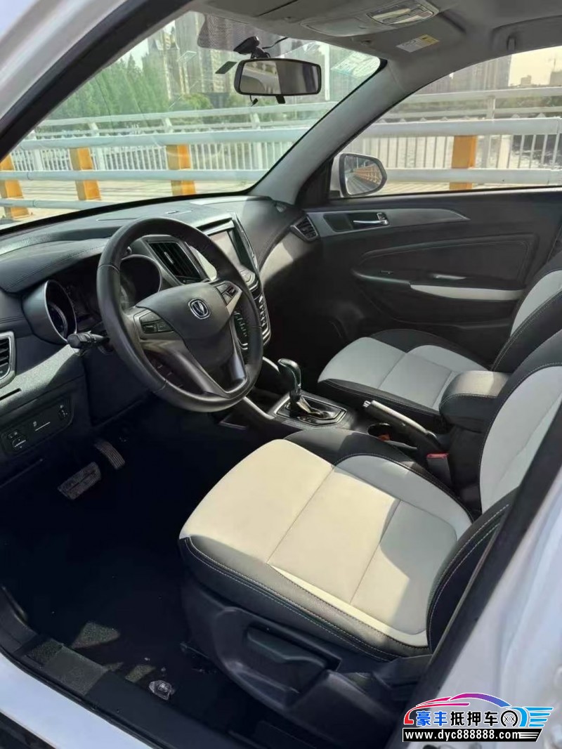 18年长安CS35轿车抵押车出售