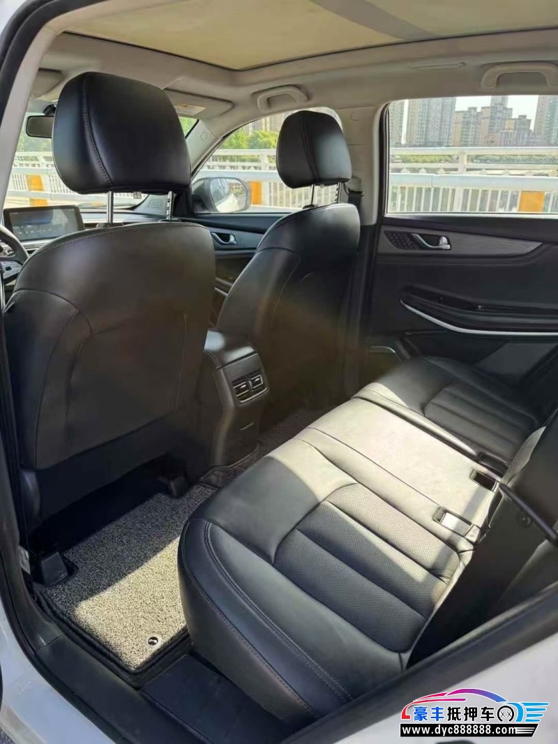 21年长安CS75轿车抵押车出售