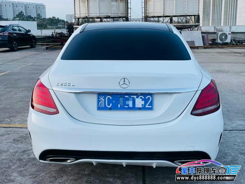 16年奔驰C轿车抵押车出售
