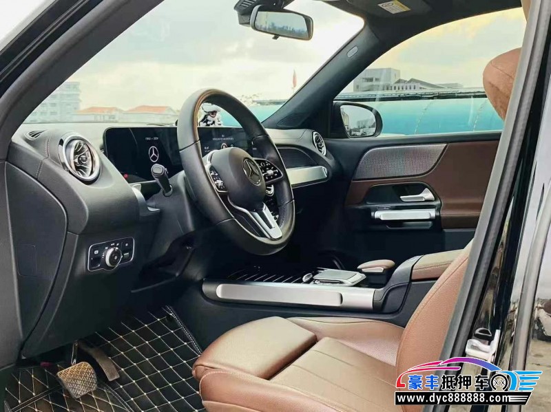 22年奔驰GLB轿车抵押车出售