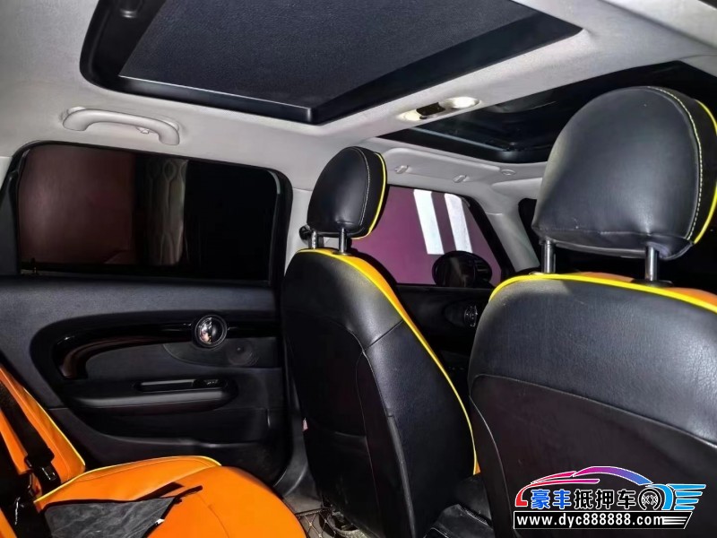 17年宝马MINI轿车抵押车出售