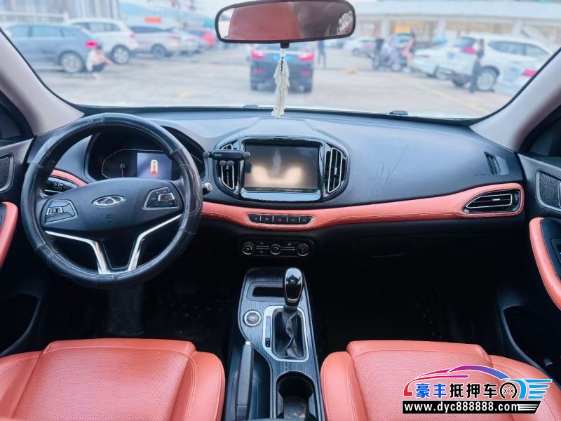 17年奇瑞瑞虎7轿车抵押车出售