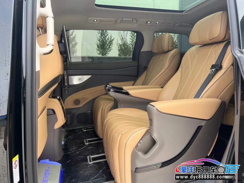 23年腾势D9轿车抵押车出售