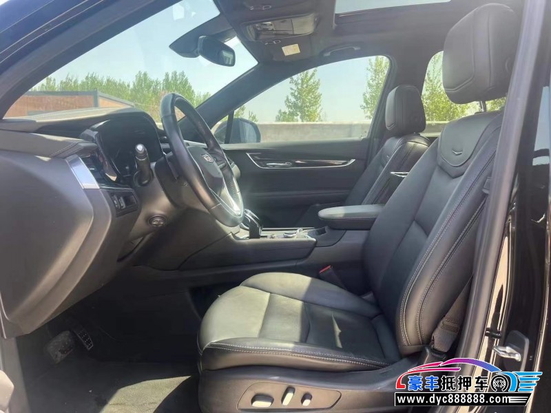 21年凯迪拉克xt6轿车抵押车出售