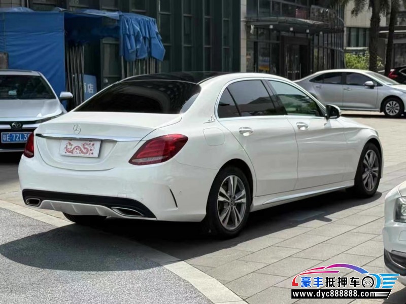 18年奔驰C轿车抵押车出售