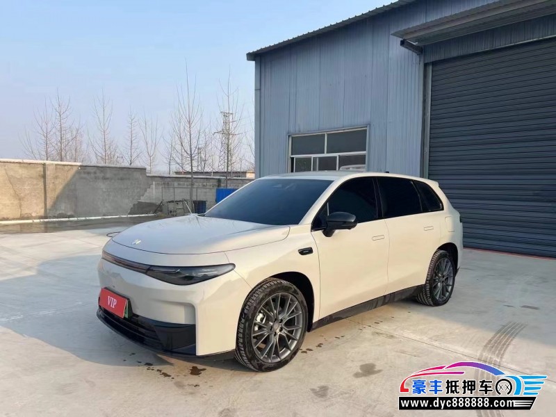 24年零跑C10轿车抵押车出售