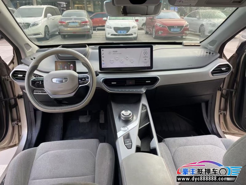 20年吉利几何轿车抵押车出售