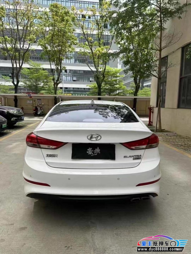 19年现代领动轿车抵押车出售