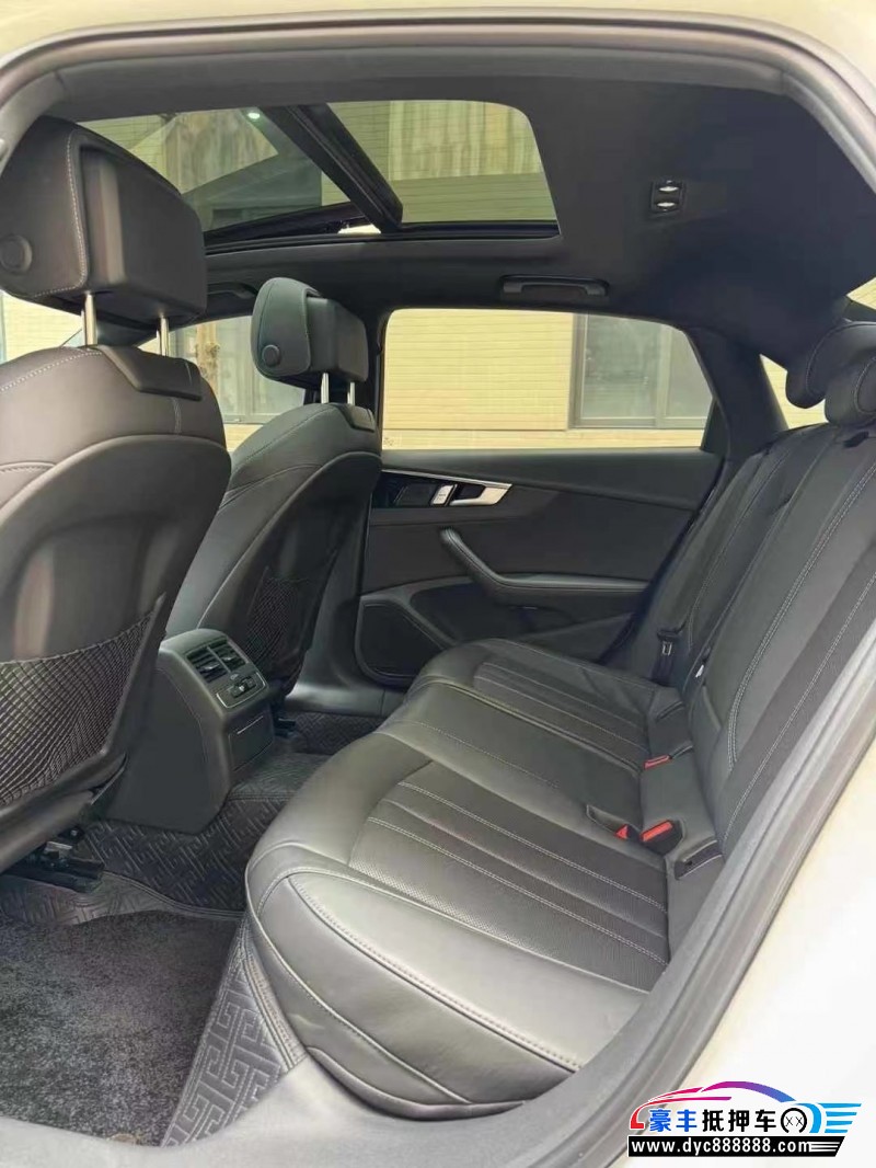 23年奥迪A4L轿车抵押车出售