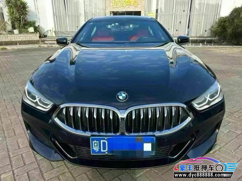 22年宝马8系轿车抵押车出售