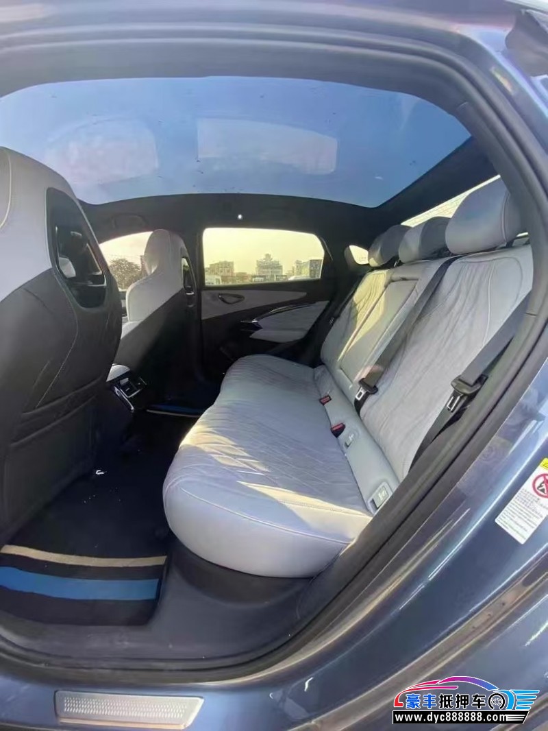 22年比亚迪海豹轿车抵押车出售