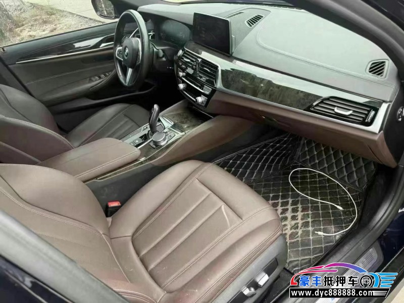19年宝马5系轿车抵押车出售