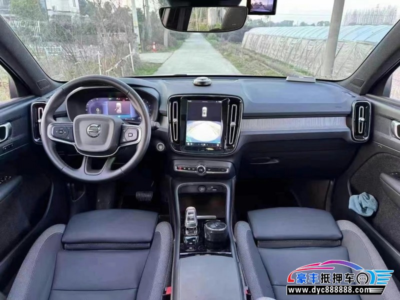23年沃尔沃XC40SUV抵押车出售