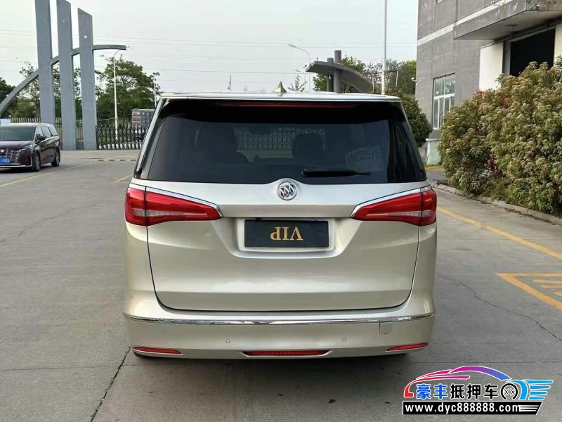 19年别克GL8轿车抵押车出售