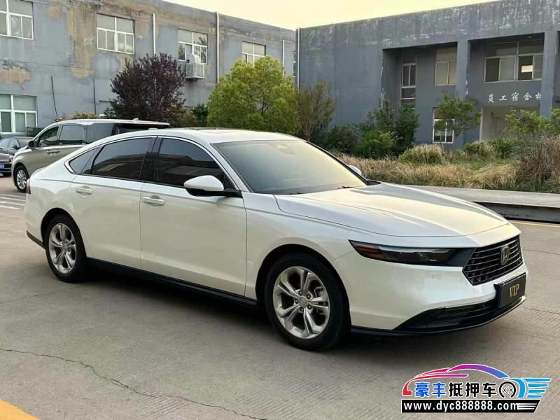 24年本田雅阁轿车抵押车出售