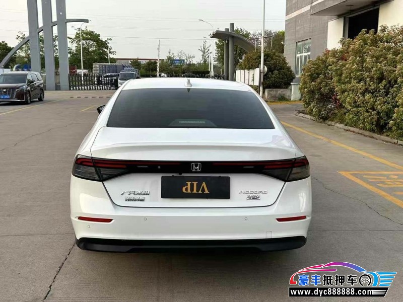 24年本田雅阁轿车抵押车出售