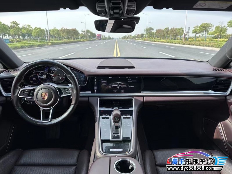 18年保时捷帕纳梅拉轿车抵押车出售