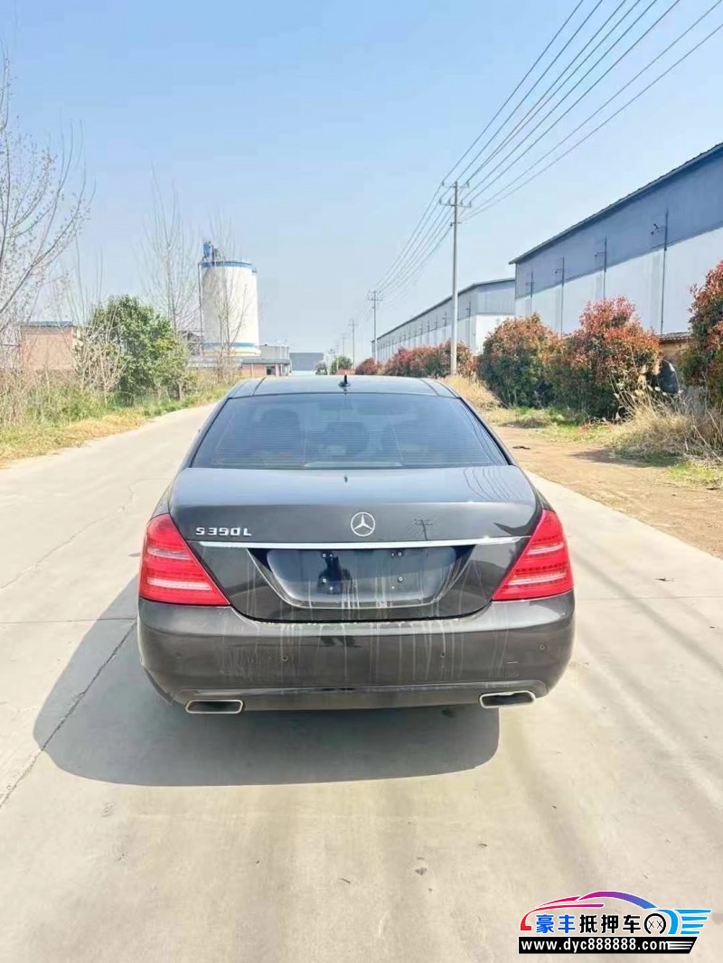 12年奔驰S轿车抵押车出售