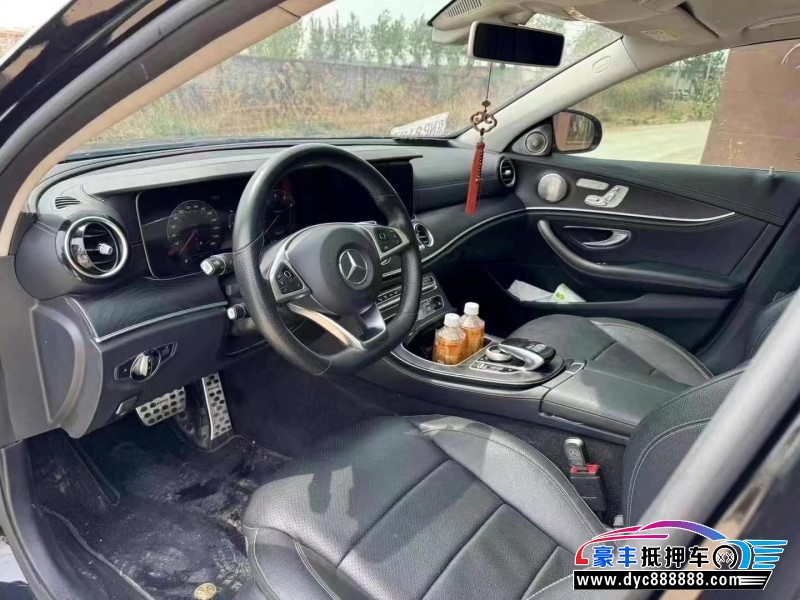 18年奔驰E轿车抵押车出售