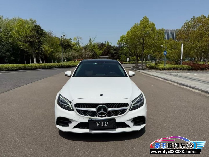21年奔驰C轿车抵押车出售