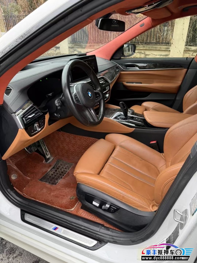 21年宝马6系GT轿车抵押车出售