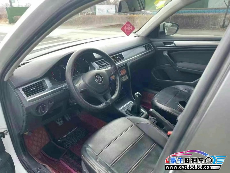 20年大众宝来轿车抵押车出售
