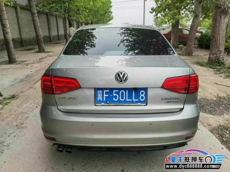 19年大众速腾轿车抵押车出售