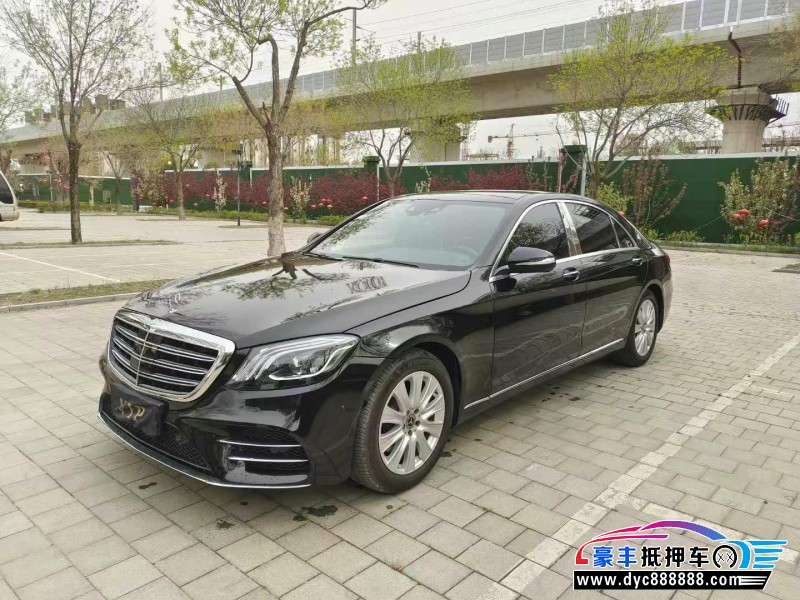 17年奔驰S轿车抵押车出售