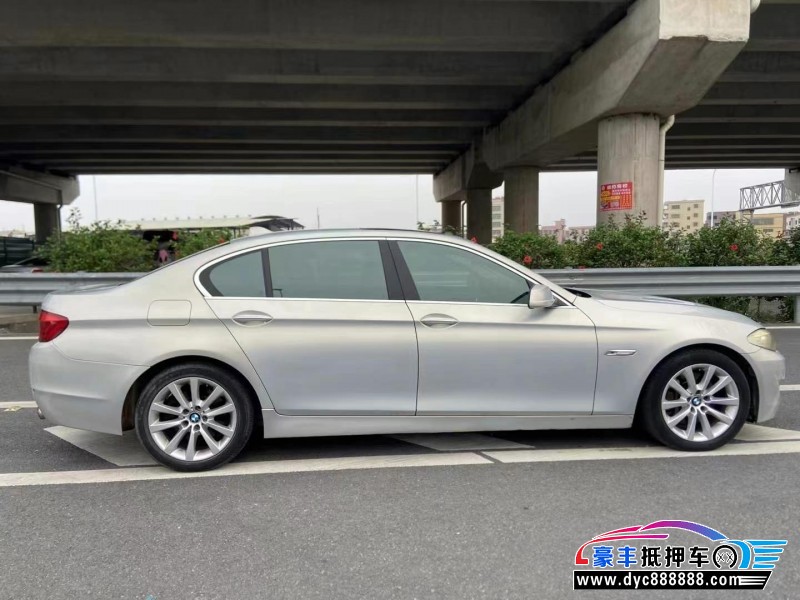 10年宝马5系轿车抵押车出售