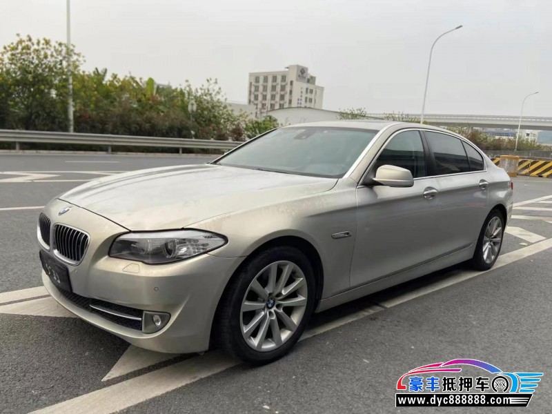 10年宝马5系轿车抵押车出售