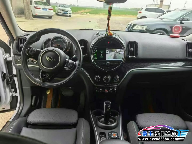 20年宝马MINI轿车抵押车出售