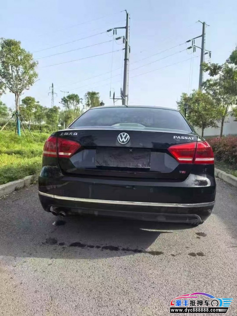 12年大众帕萨特轿车抵押车出售