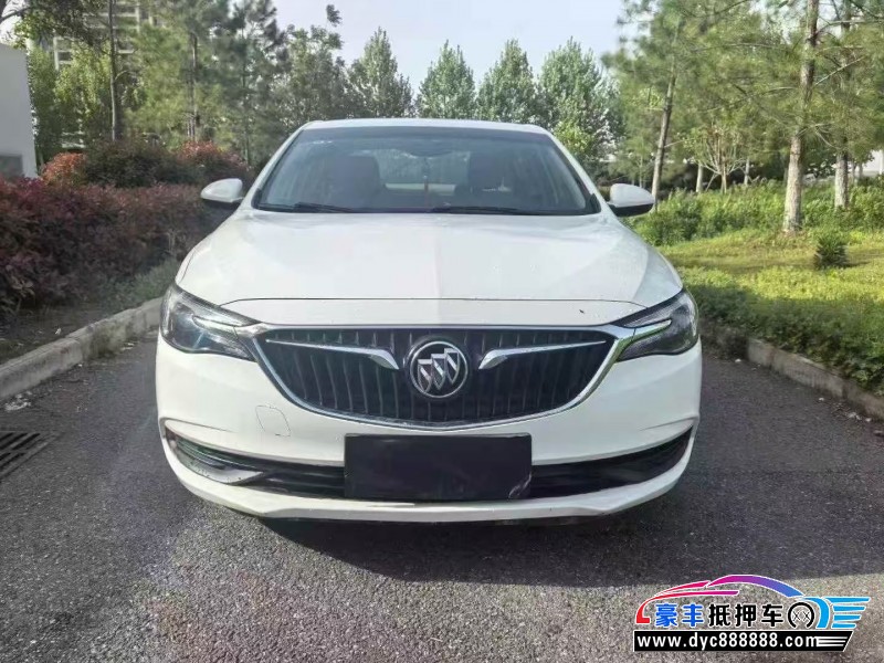 20年别克英朗轿车抵押车出售