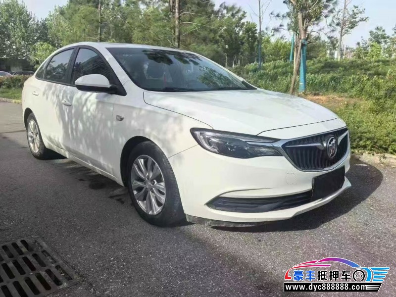 20年别克英朗轿车抵押车出售