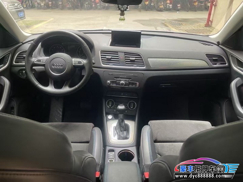 18年奥迪Q3轿车抵押车出售