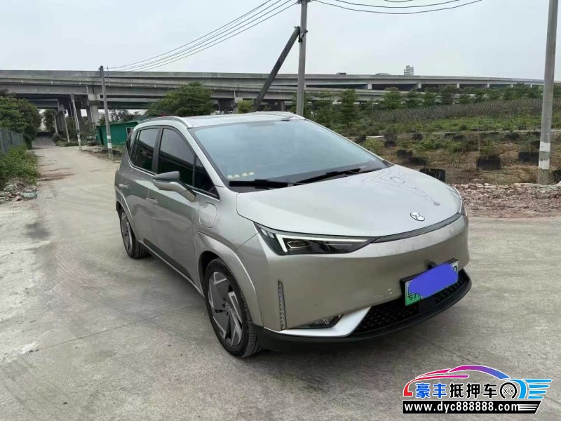 23年合创z03轿车抵押车出售