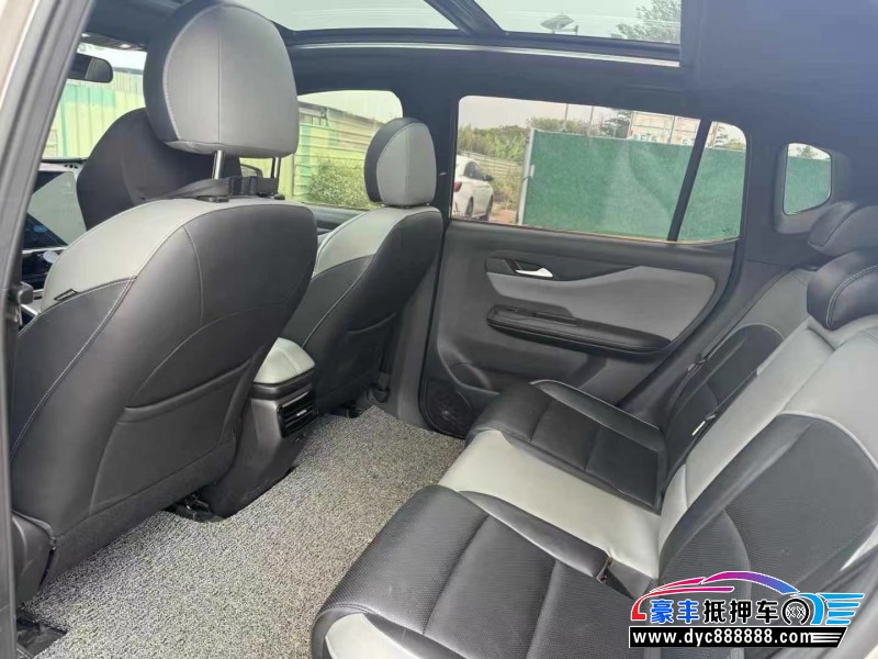 23年合创z03轿车抵押车出售