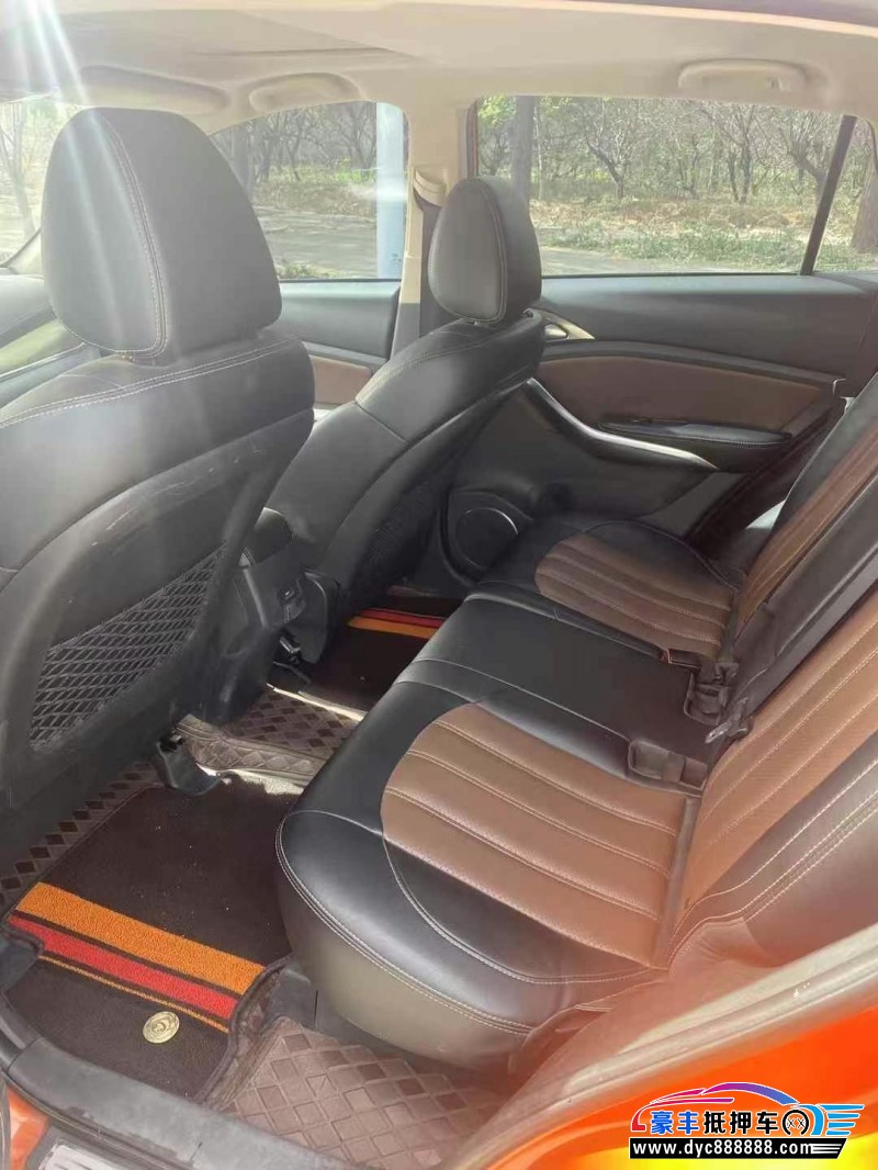 18年比亚迪宋SUV抵押车出售